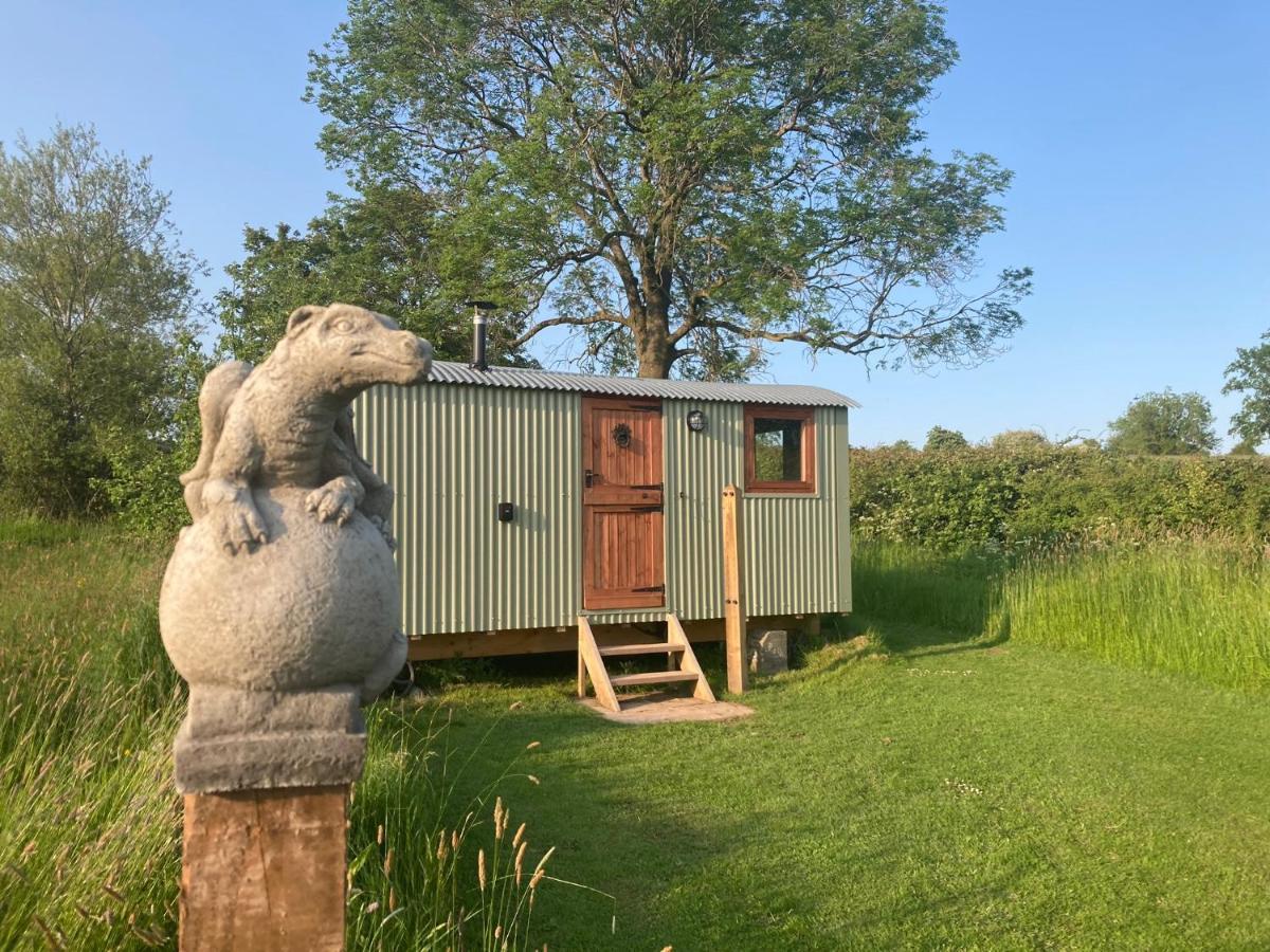 The Dragon's Hut With Seasonal Swimming Pool Casa vacanze
