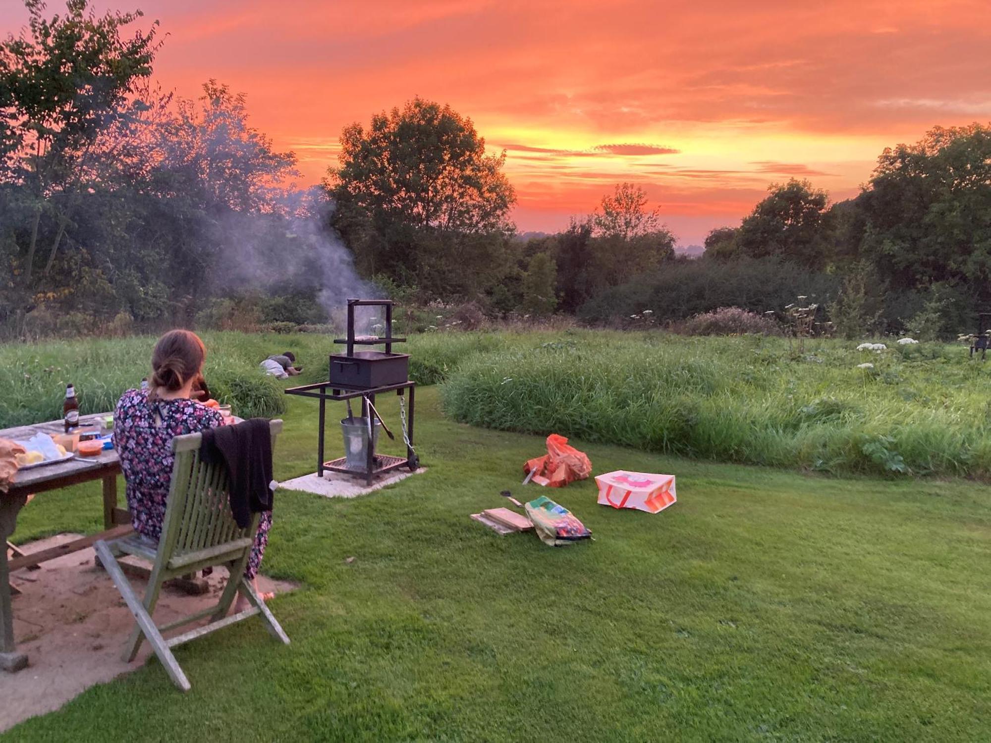 The Dragon's Hut With Seasonal Swimming Pool Casa vacanze Wrexham